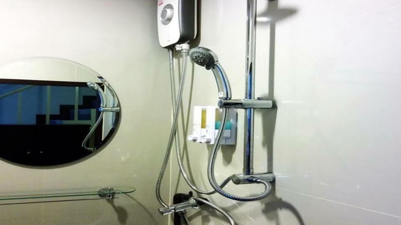 Photo of Bathroom in Khanna Yao