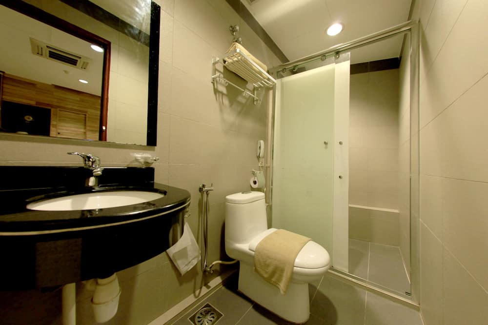 Photo of Bathroom in Kampung Ladang Tok Pelam
