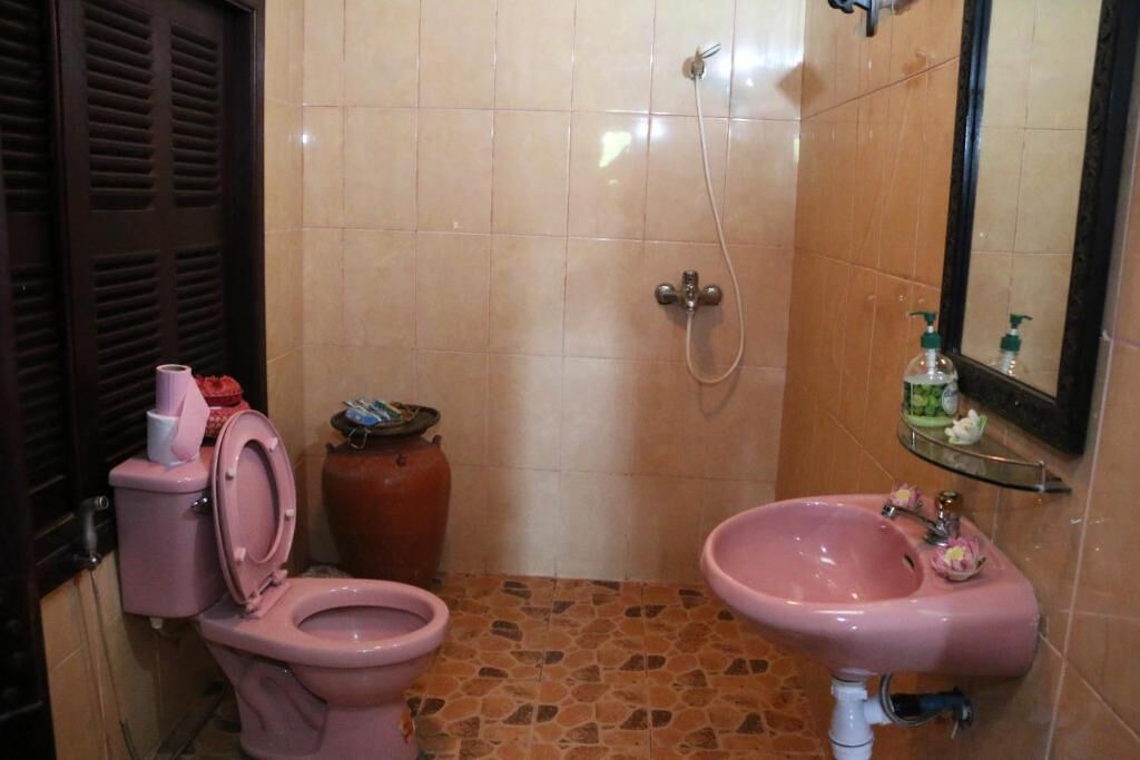 Photo of Bathroom in Banteay Srei
