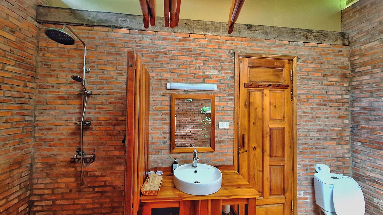Photo of Bathroom in Ong Lang