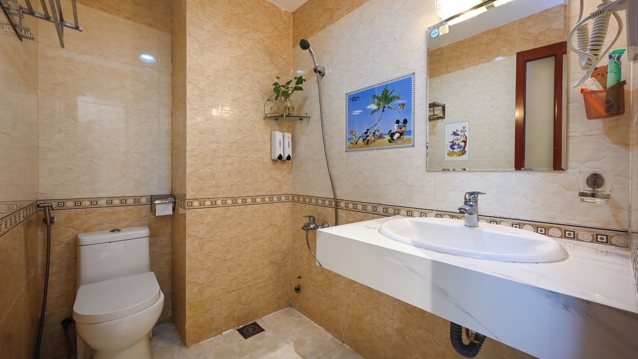 Photo of Bathroom in District 6