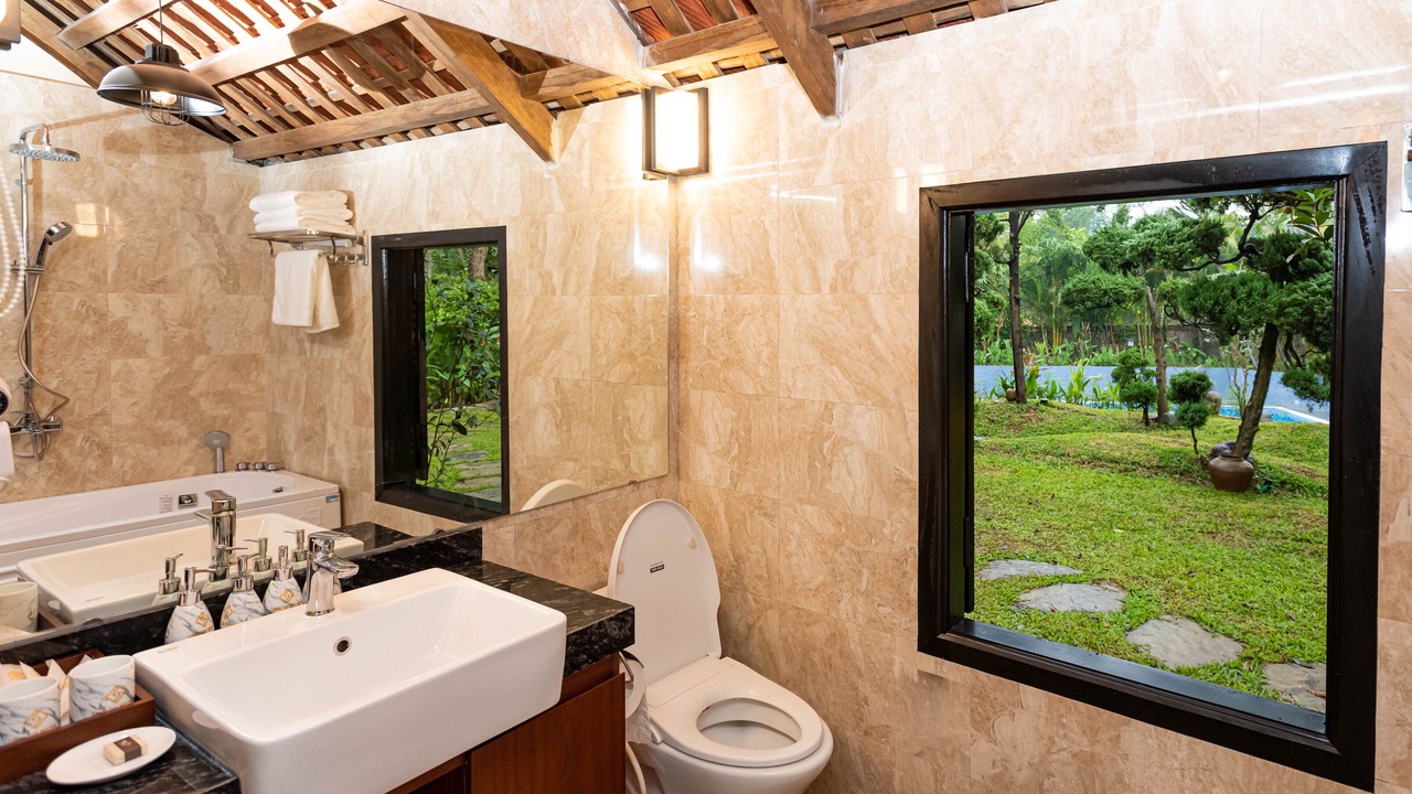 Photo of Bathroom in Luong Son