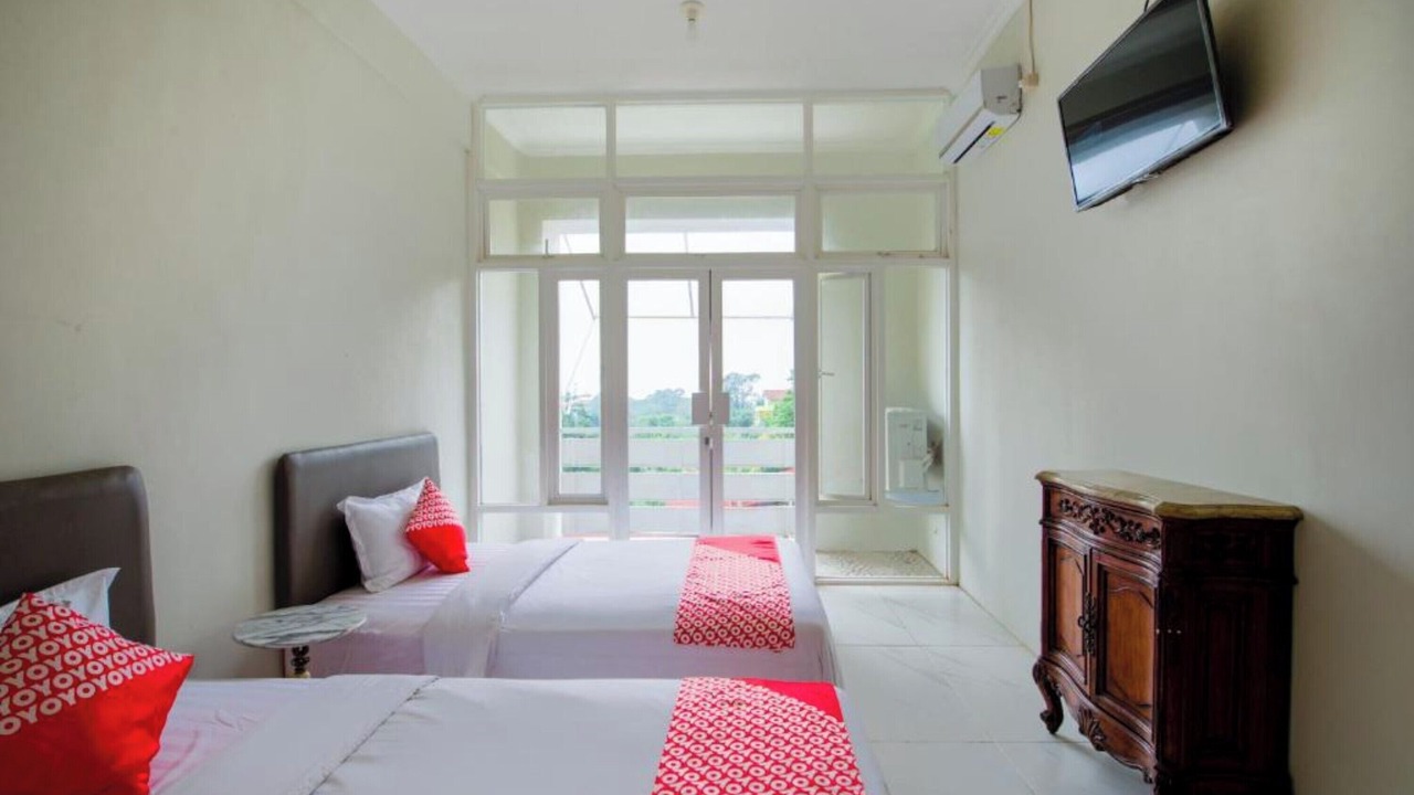 Photo of Bedroom in Trawas