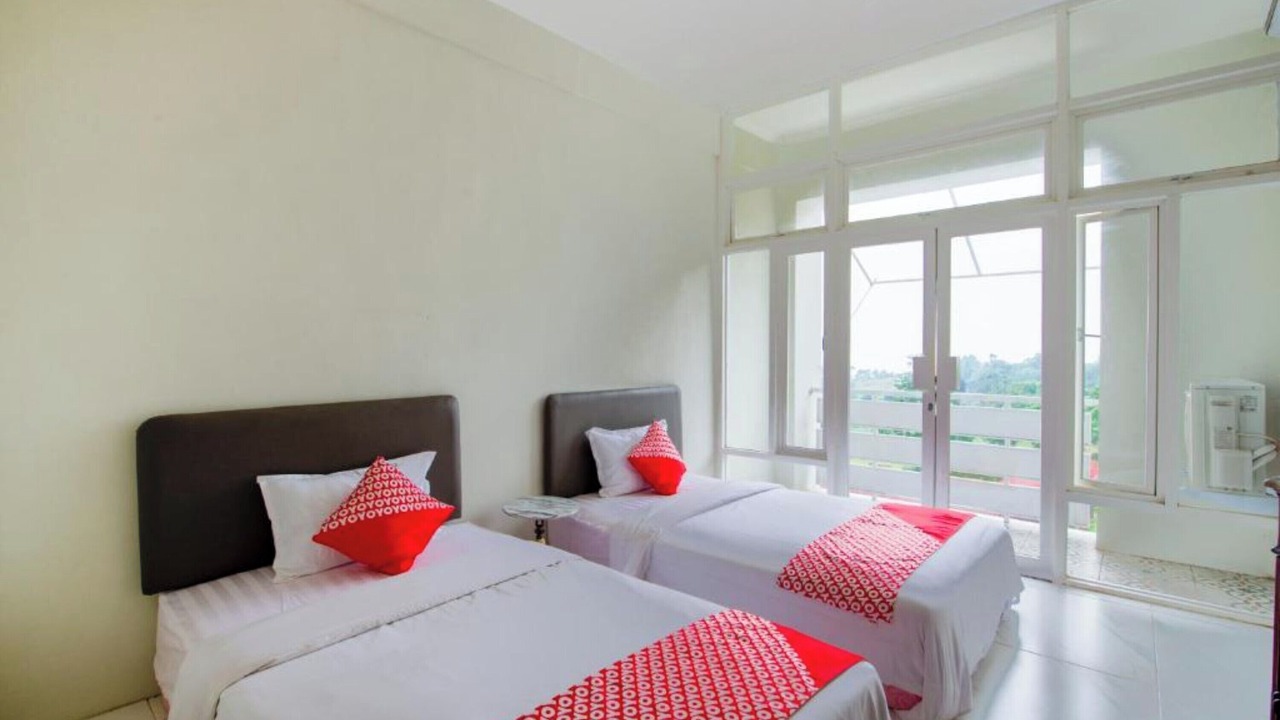 Photo of Bedroom in Trawas
