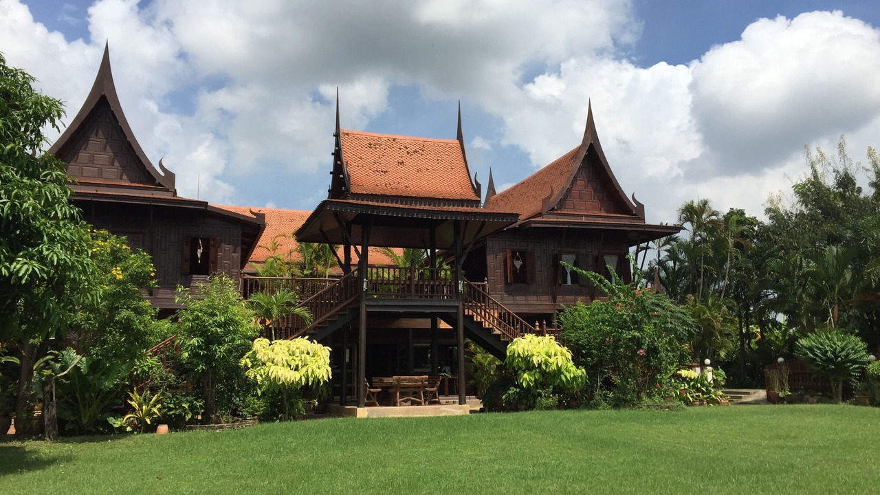 Photo of Buildings in Bang Yai