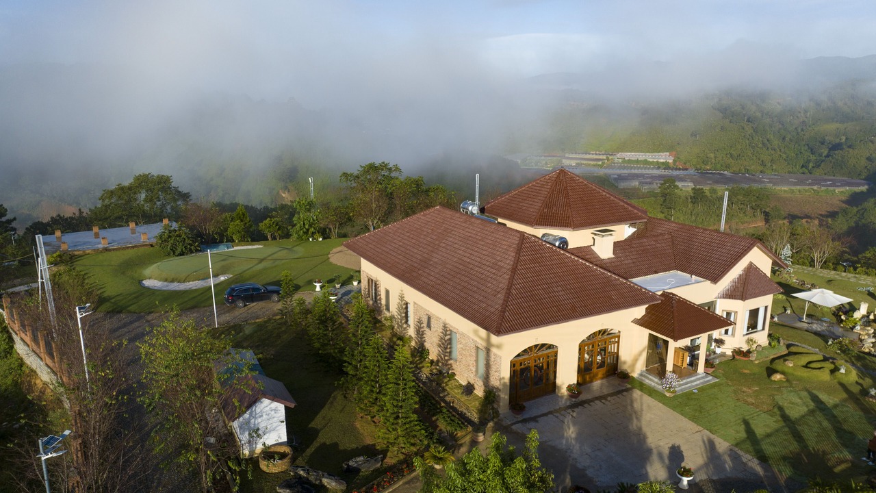 Photo of Outdoor in Lac Duong