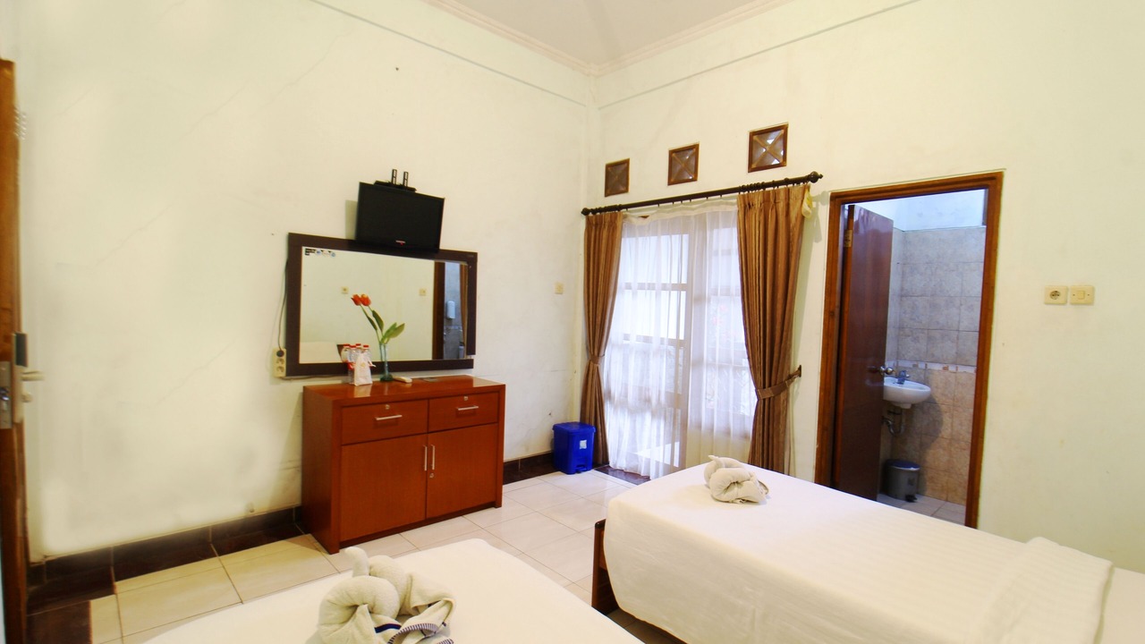 Photo of Bedroom in Tretes