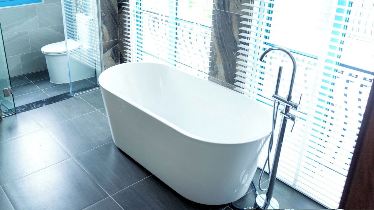 Photo of Bathroom in Bai Chay