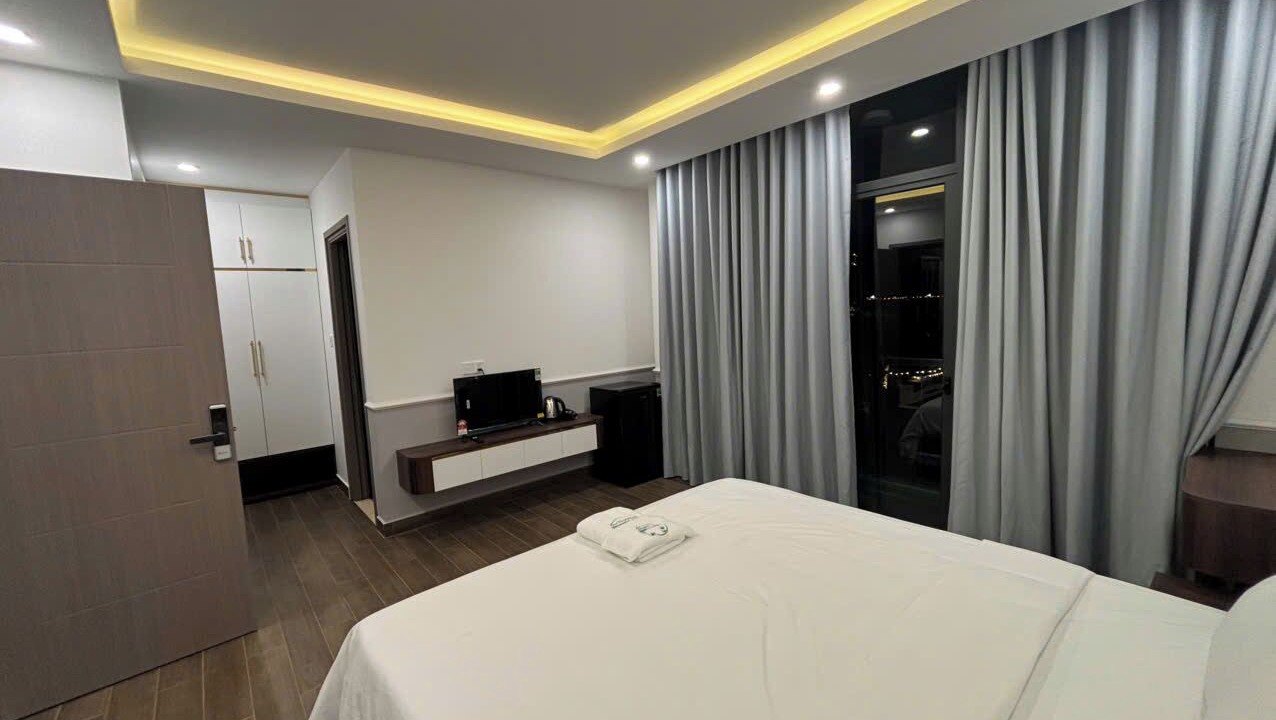 Photo of Bedroom in Long Beach