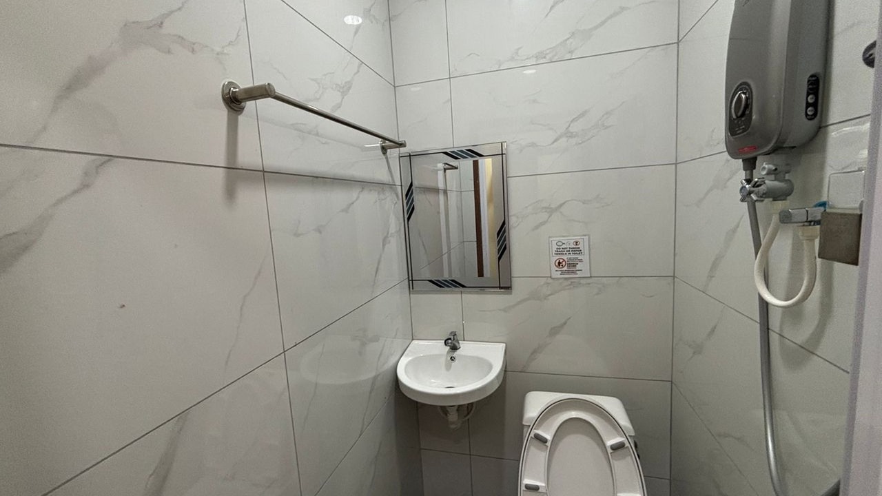 Photo of Bathroom in Central Seberang Perai