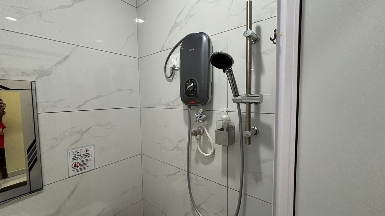 Photo of Bathroom in Central Seberang Perai