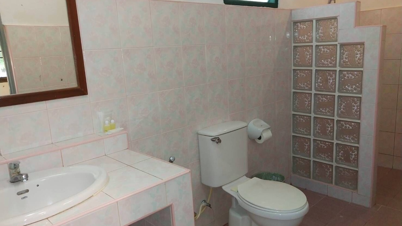 Photo of Bathroom in Sam Roi Yot