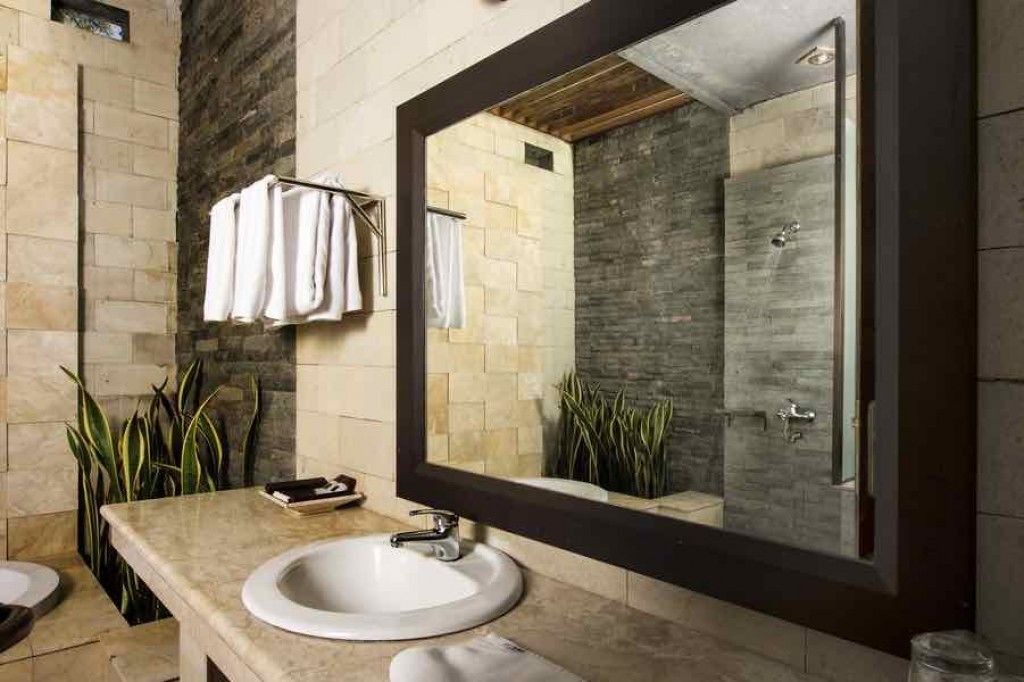 Photo of Bathroom in Samarang