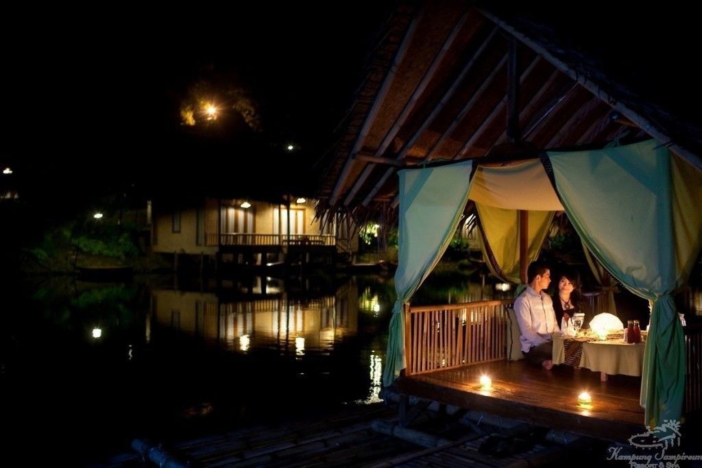 Photo of Others in Samarang