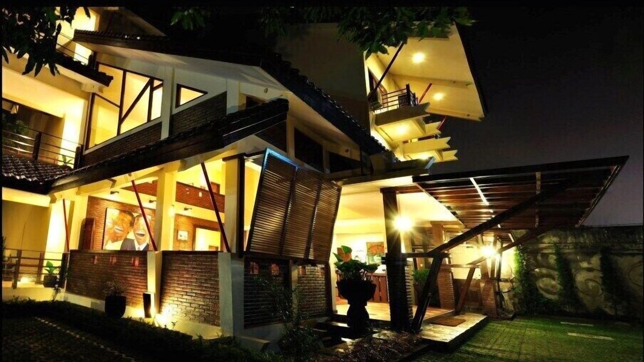 Photo of Buildings in Salatiga