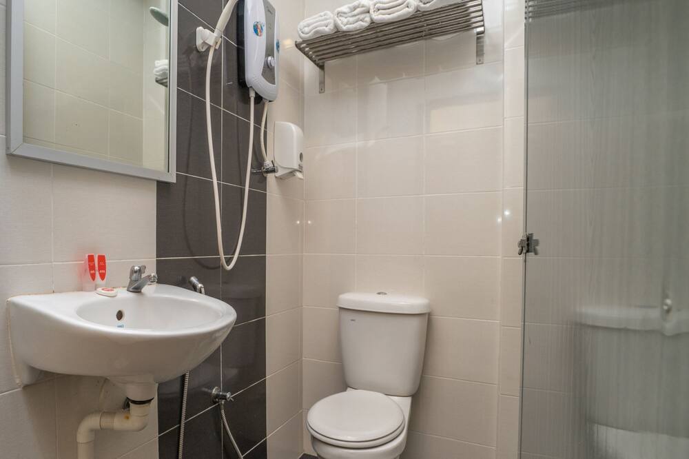 Photo of Bathroom in Pekan Pangkor