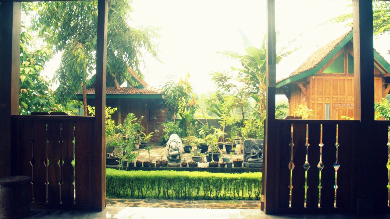 Photo of Others in Mendut