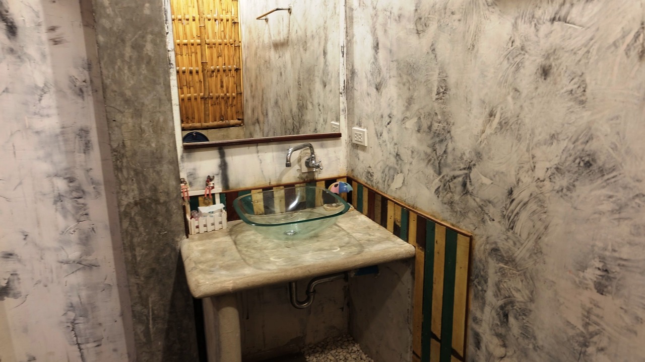 Photo of Bathroom in Amphawa