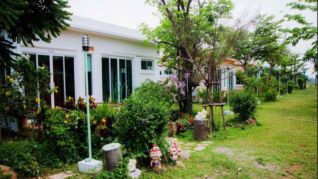Photo of Outdoor in Khanong Phra