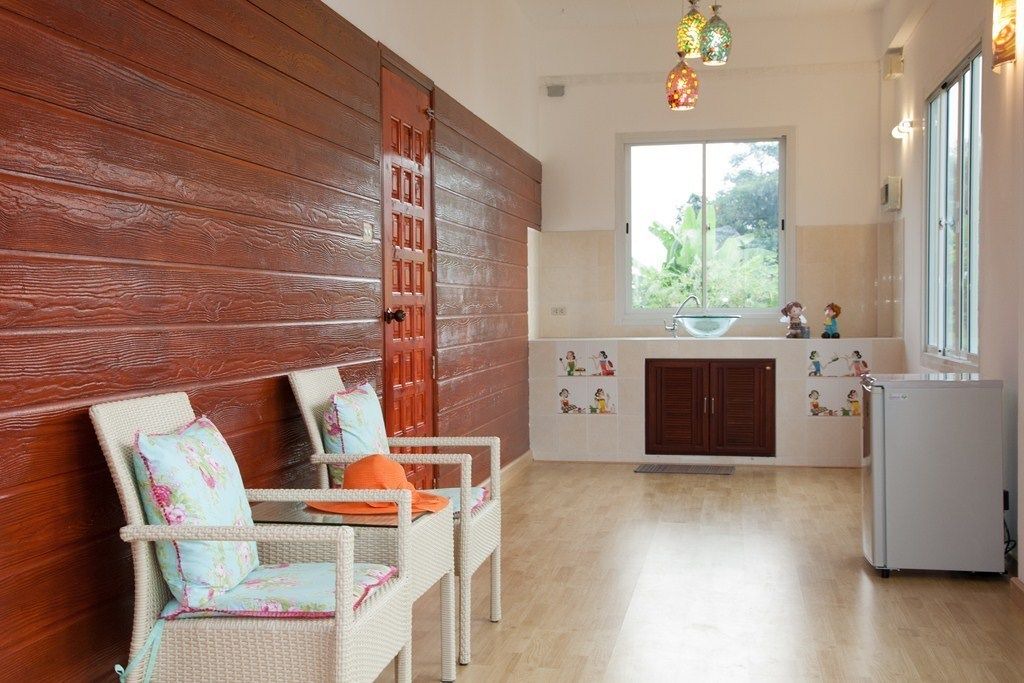 Photo of Bedroom in Khanong Phra