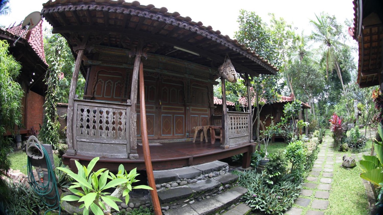 Photo of Outdoor in Mendut