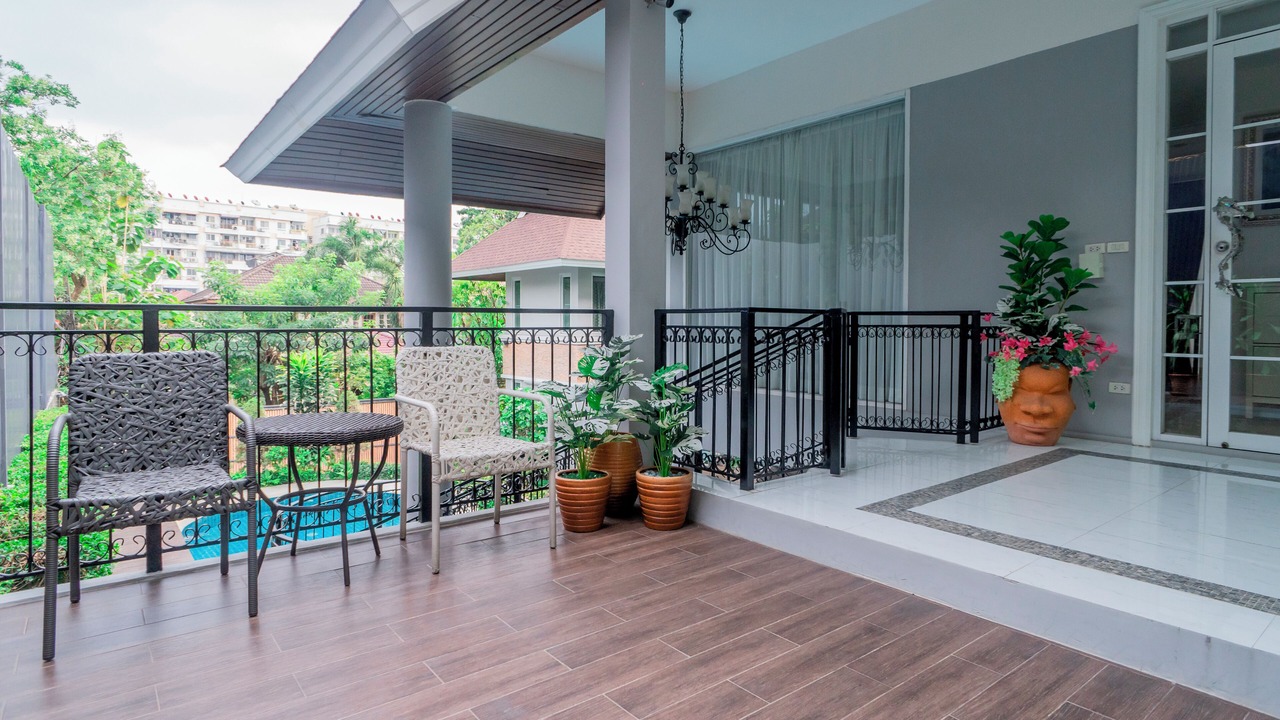 Photo of Patio Balcony in Ladprao