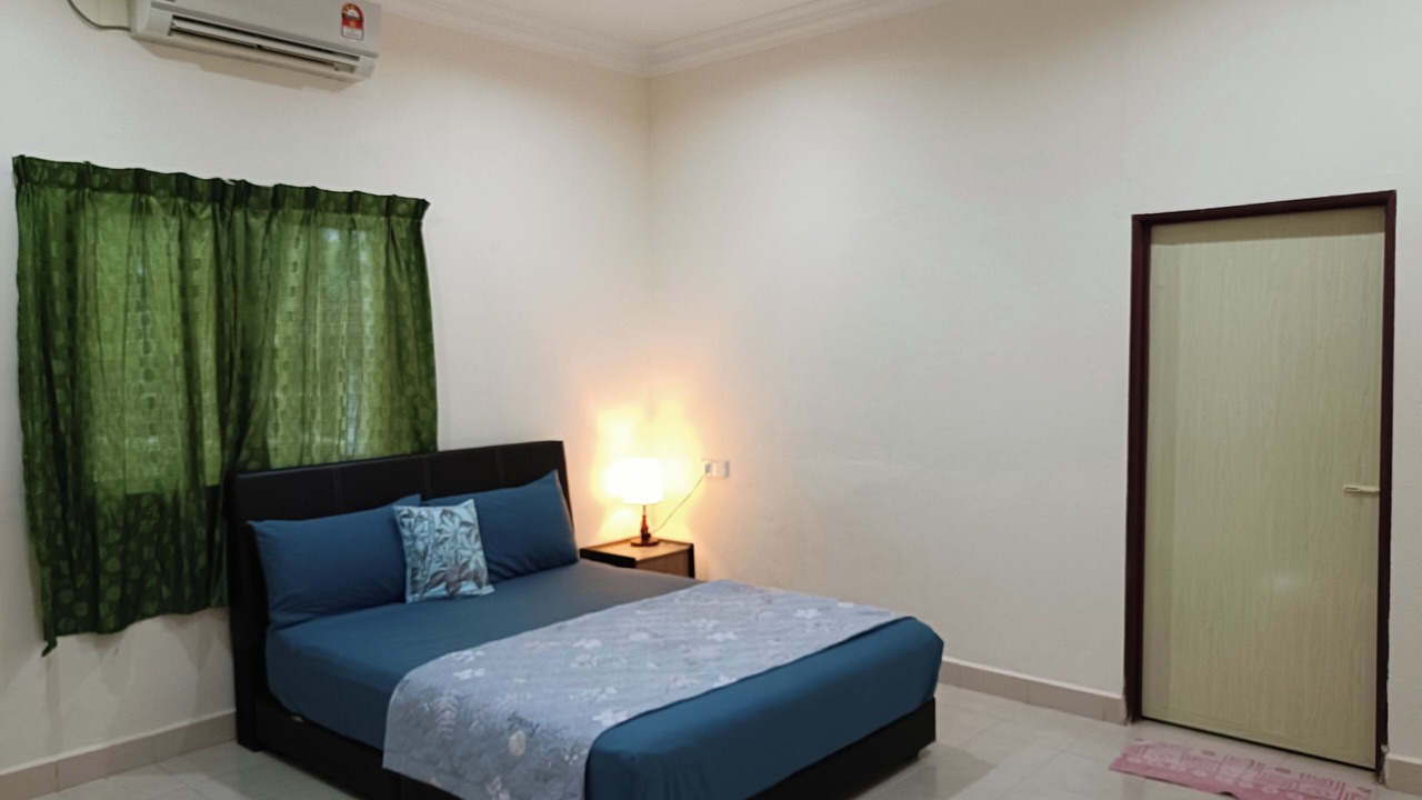 Photo of Bedroom in Lubok Buaya