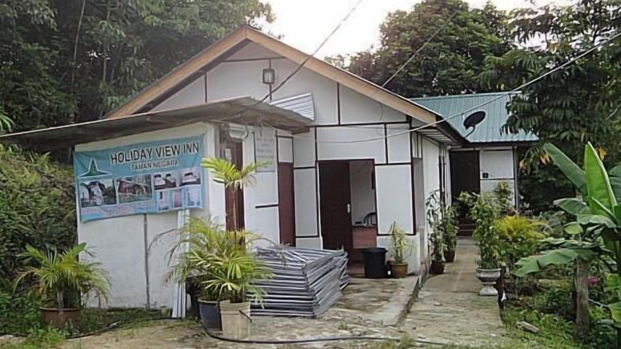 Photo of Buildings in Kuala Tahan