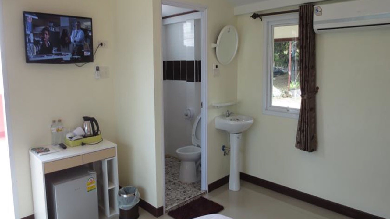 Photo of Bedroom in Laem Ngop