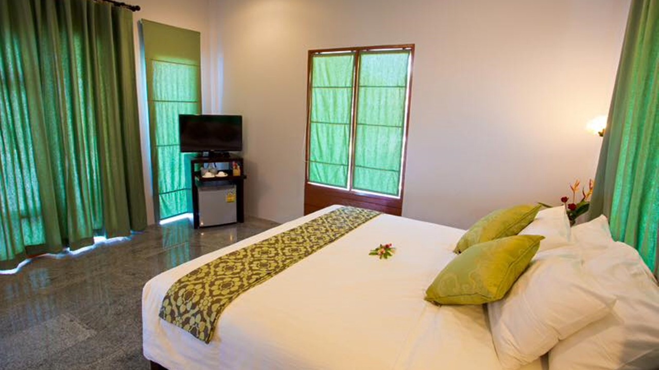 Photo of Bedroom in Amphawa