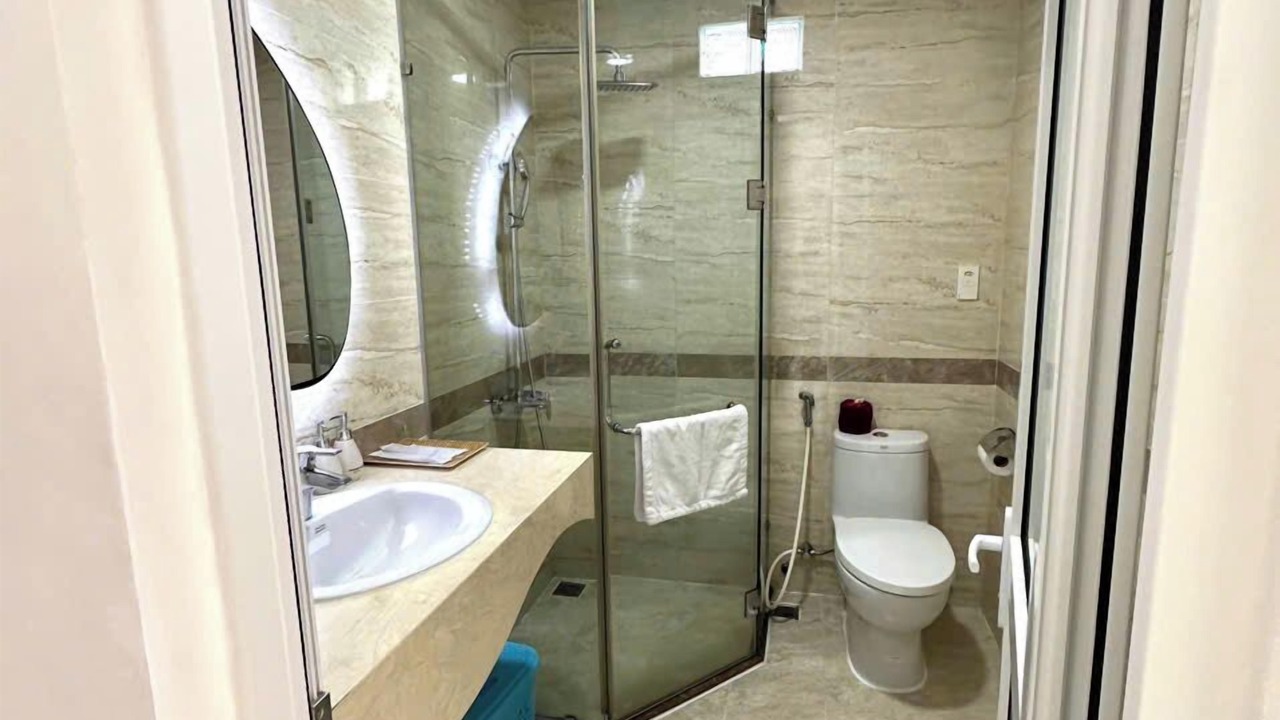 Photo of Bathroom in Hue City Centre