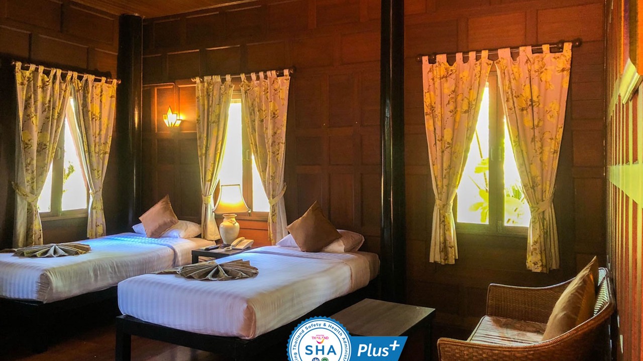 Photo of Bedroom in Amphawa