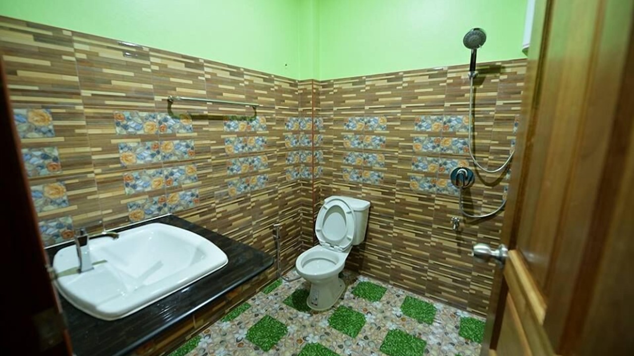 Photo of Bathroom in Ao Luek