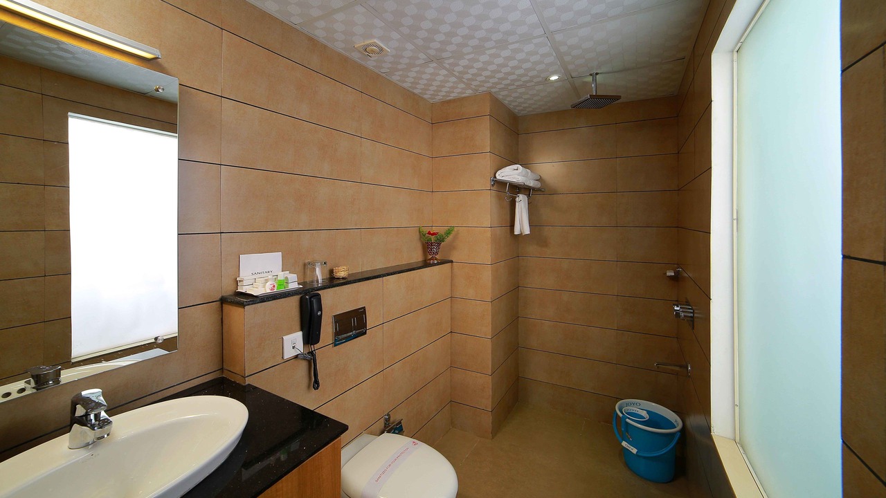 Photo of Bathroom in Chithirapuram
