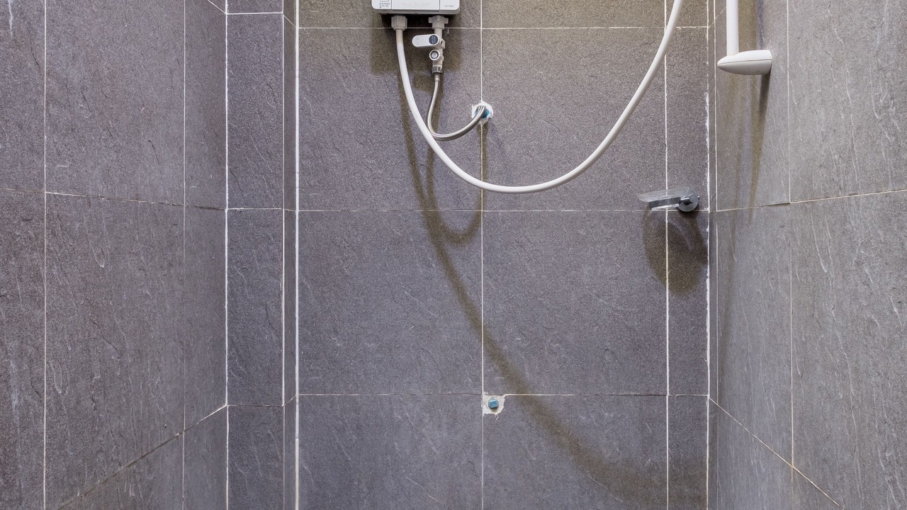 Photo of Bathroom in Krong Kaeb