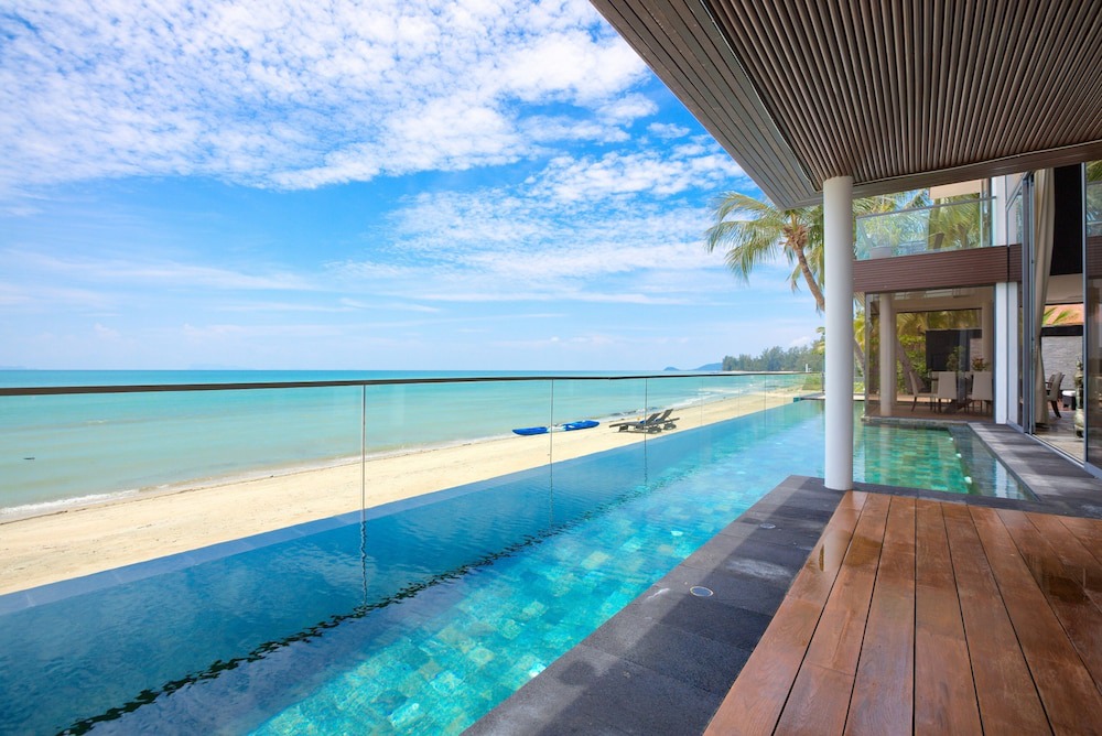 Photo of Outdoor in Lipa Noi