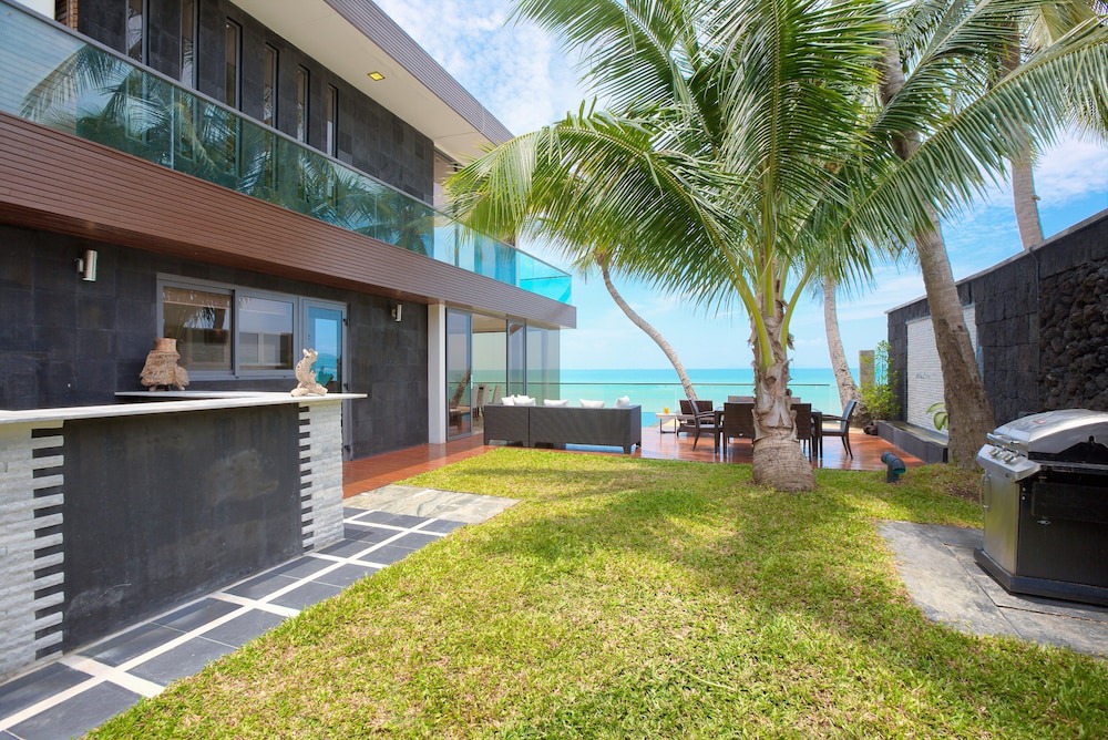 Photo of Outdoor in Lipa Noi