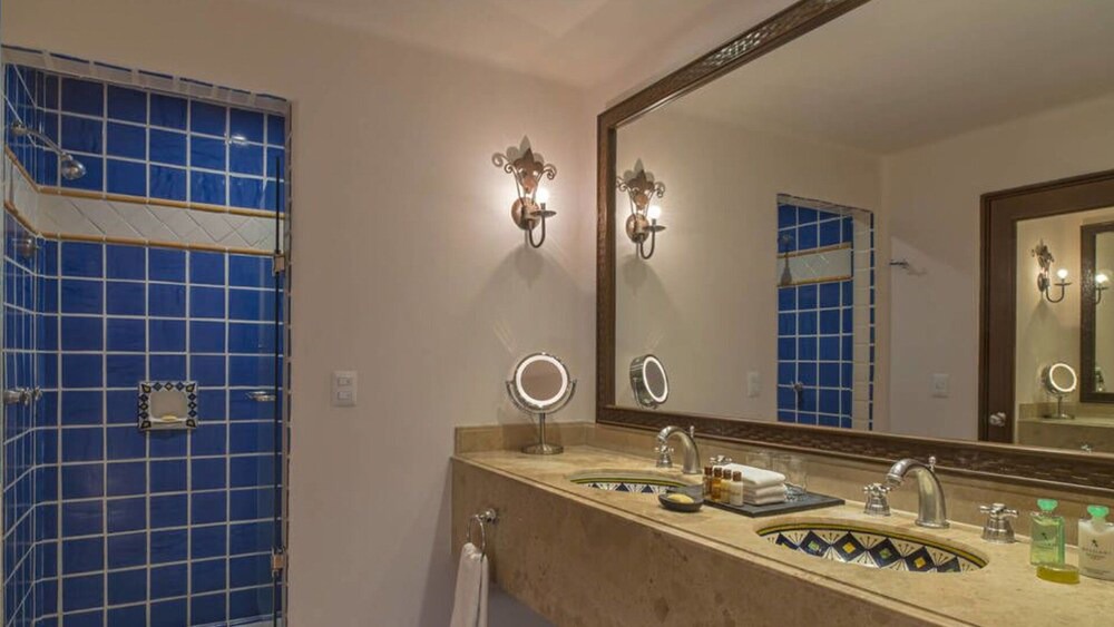 Photo of Bathroom in Cabo San Lucas