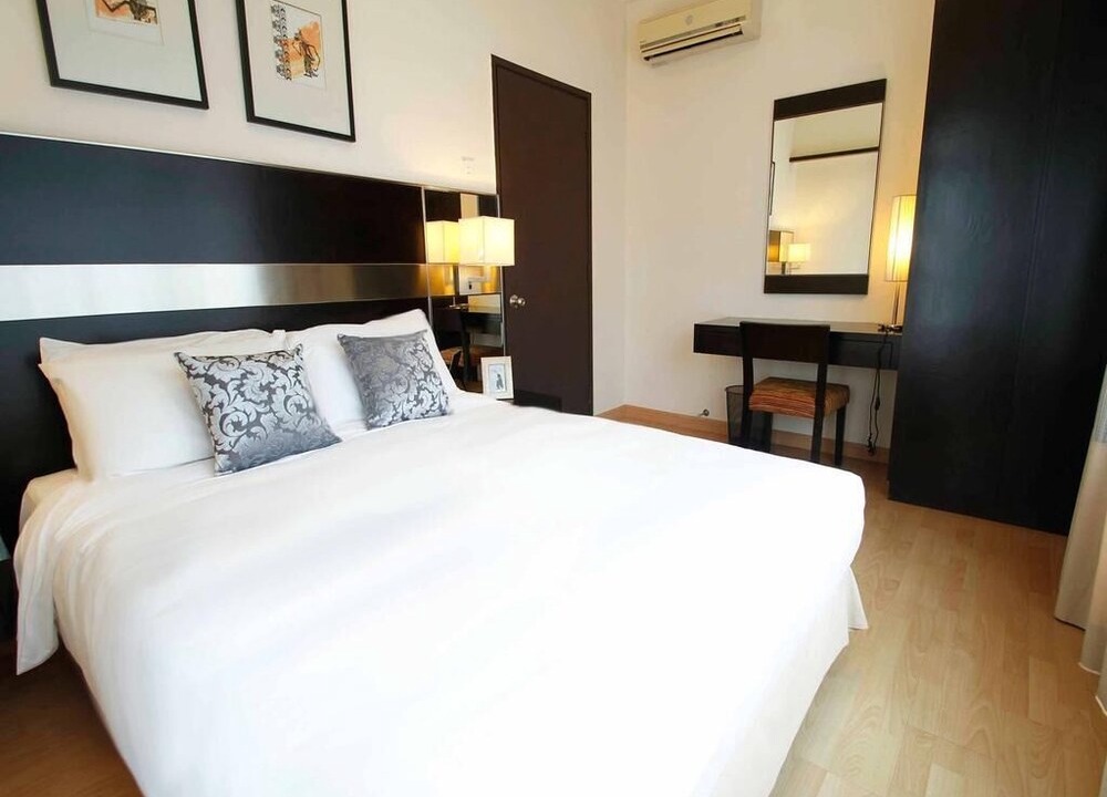 Photo of Bedroom in Golden Triangle