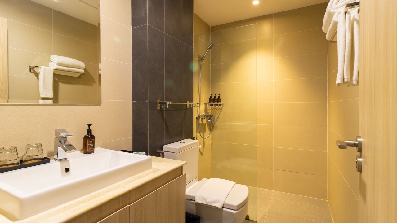 Photo of Bathroom in Chamkar Mon
