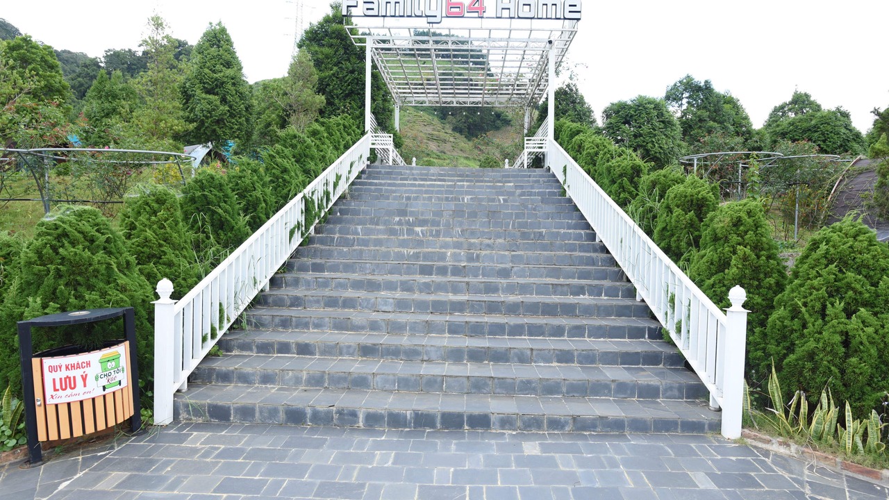 Photo of Outdoor in Van Ho