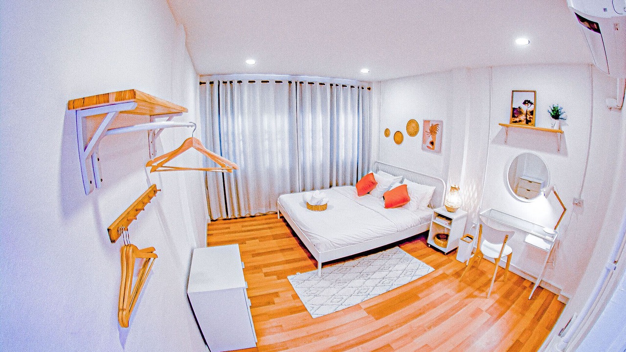 Photo of Bedroom in Chang Moi