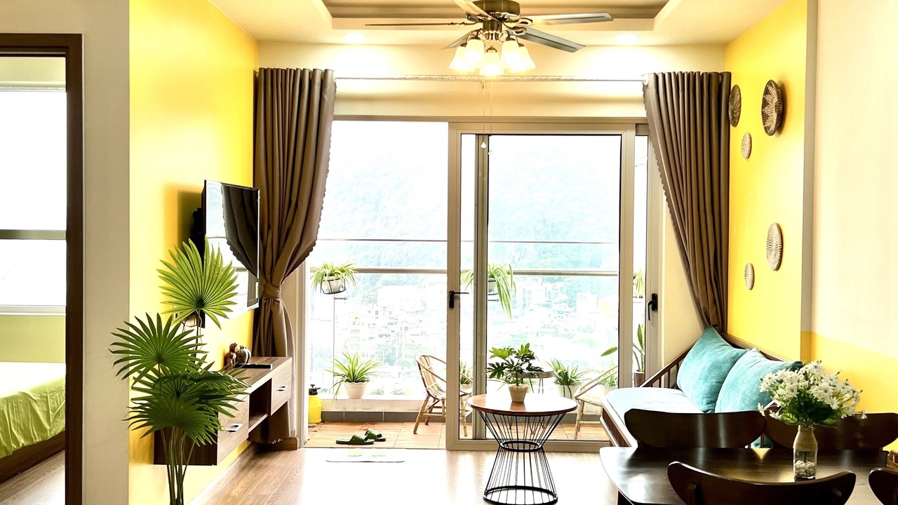 Photo of Livingroom in Hon Gai