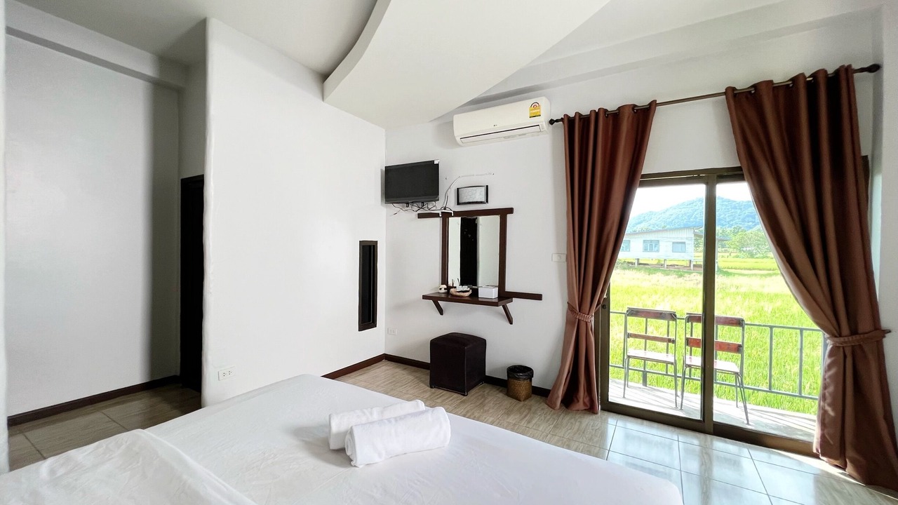 Photo of Bedroom in Mae Rai