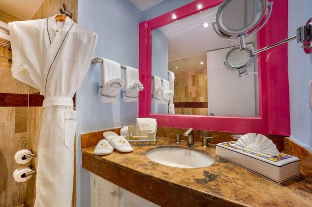 Photo of Bathroom in North Hotel Zone