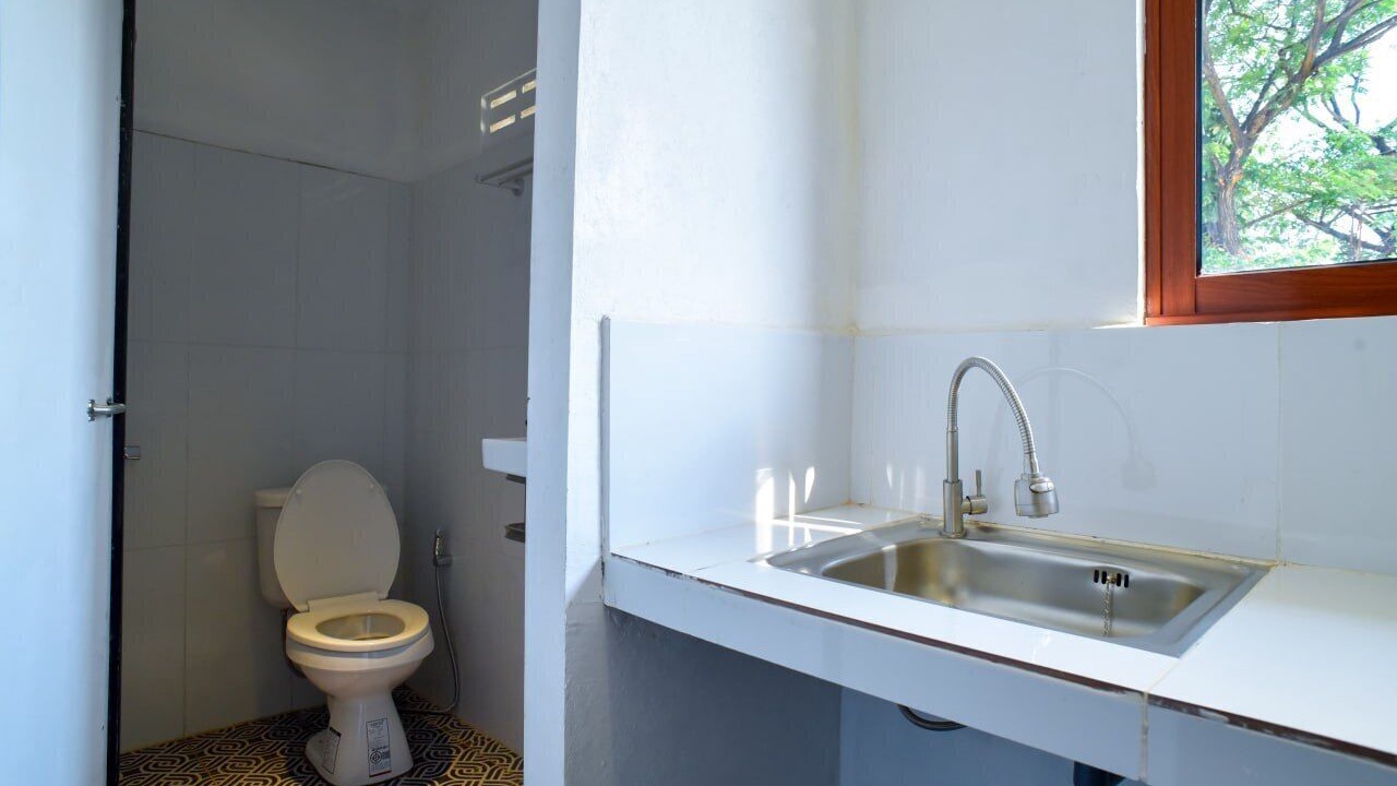 Photo of Bathroom in Sangkat Sla Kram