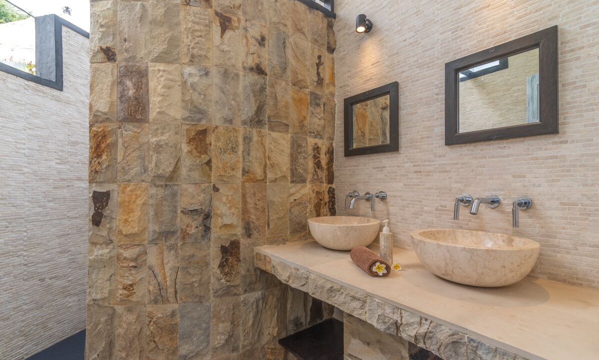 Photo of Bathroom in Temukus