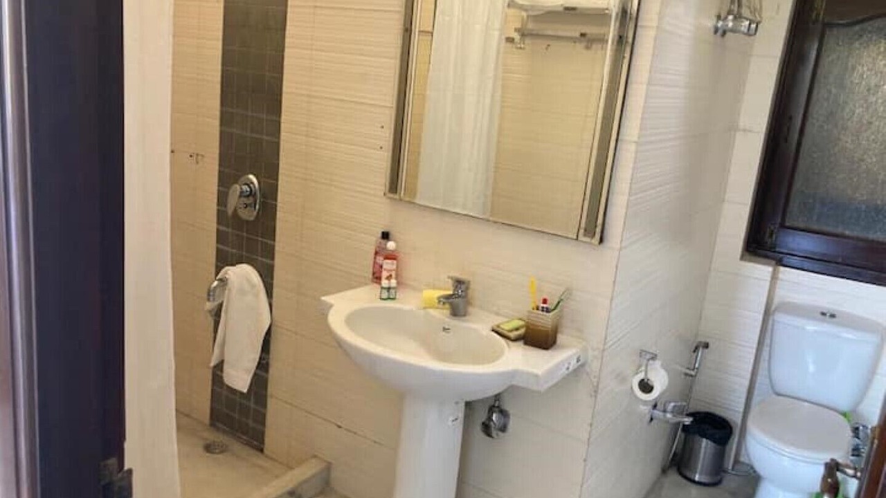 Photo of Bathroom in Hauz Khas Village