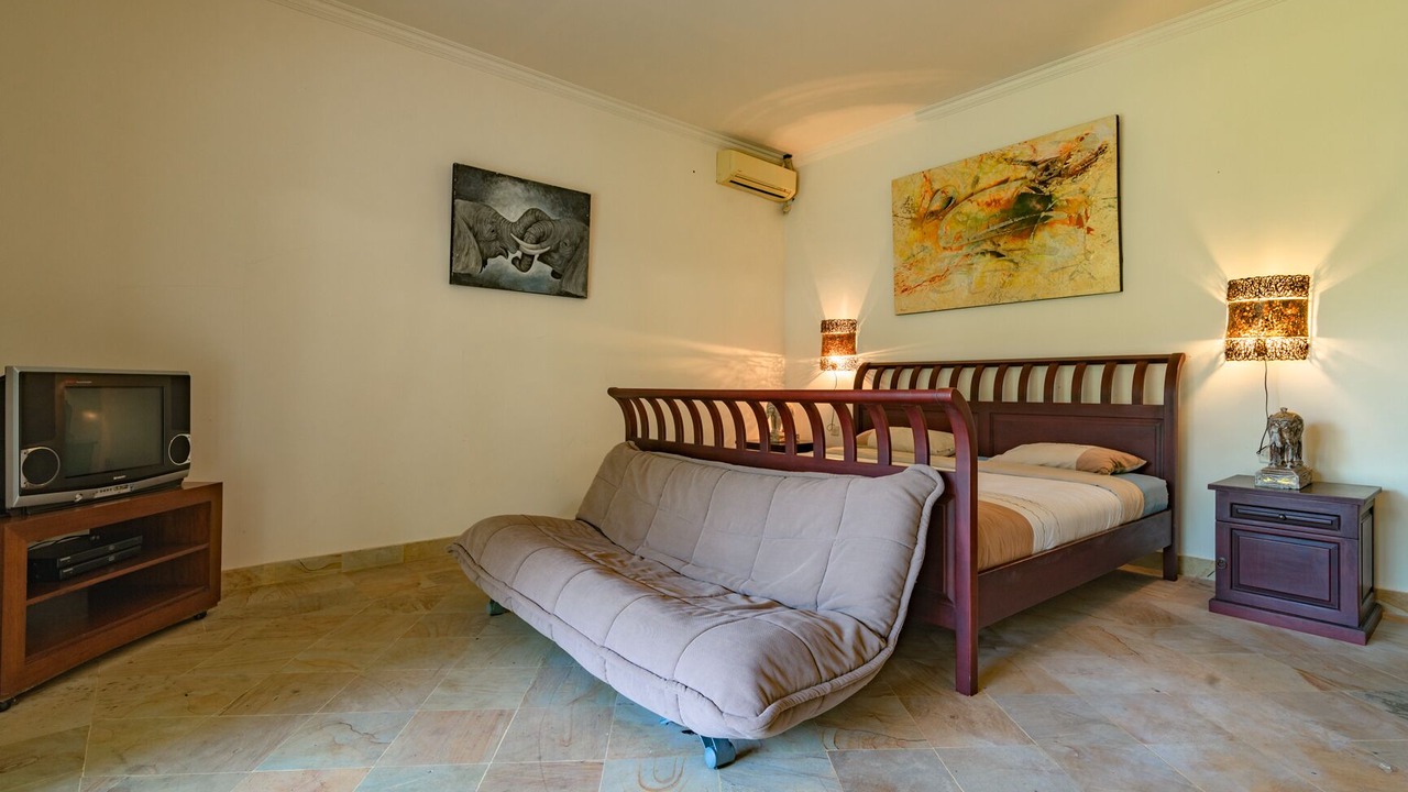 Photo of Livingroom in Bukti