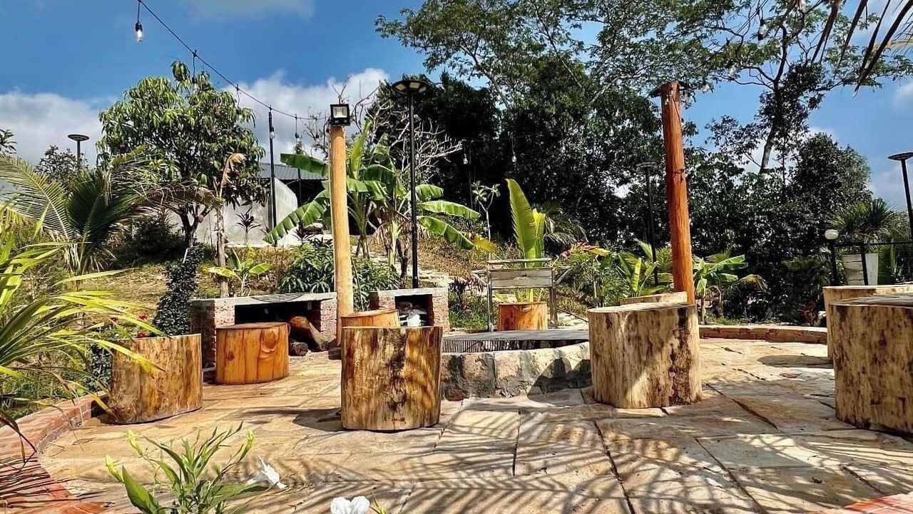 Photo of Outdoor in Srae Ambel